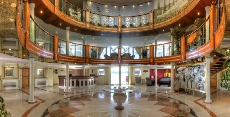 Cruzeiro Rio Nilo (MS Sonesta Moon Goddess)